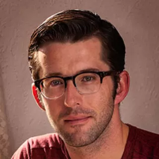 Garth Martens